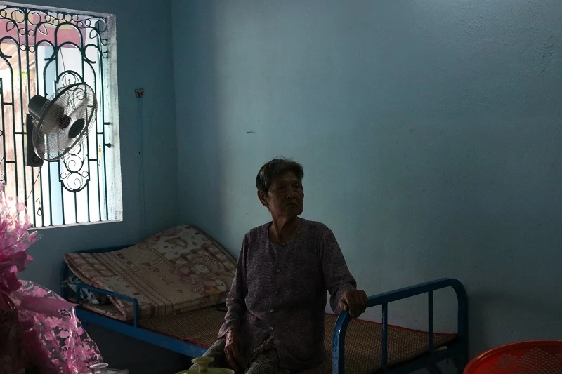 “Có nhà mới, đêm đến có thể ngủ thẳng cẳng rồi” ảnh 3 “Có nhà mới, đêm đến có thể ngủ thẳng cẳng rồi” ảnh 3