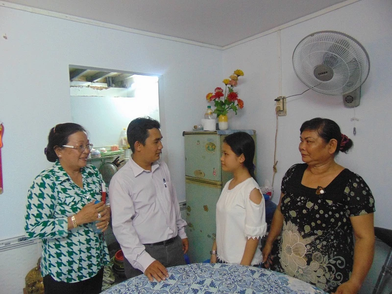 “Có nhà mới, đêm đến có thể ngủ thẳng cẳng rồi” ảnh 13 “Có nhà mới, đêm đến có thể ngủ thẳng cẳng rồi” ảnh 13