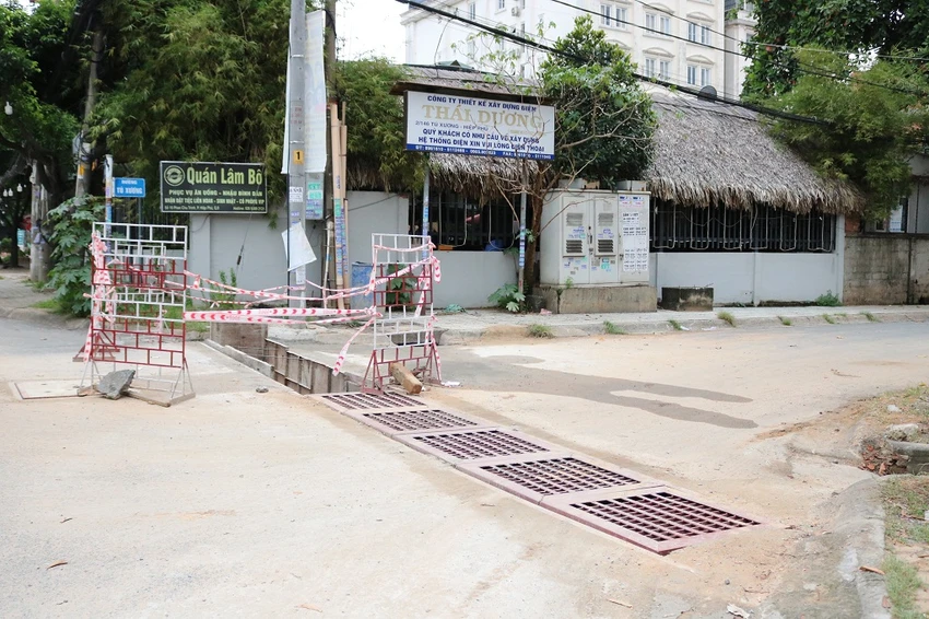 Quận 9 tìm cách để dân không sợ trôi máy giặt, tivi khi mưa ảnh 3 Quận 9 tìm cách để dân không sợ trôi máy giặt, tivi khi mưa ảnh 3