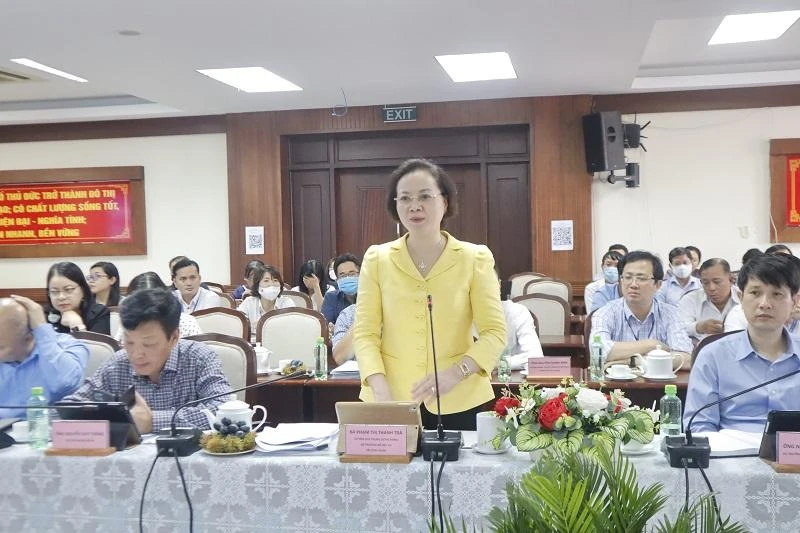 Bộ trưởng Bộ Nội vụ Phạm Thị Thanh Trà cho rằng mô hình mới nào cũng sẽ gặp khó khăn lúc ban đầu và động viên cán bộ Thủ Đức không nên quá nóng vội. Ảnh: THANH TUYỀN Bộ trưởng Bộ Nội vụ Phạm Thị Thanh Trà cho rằng mô hình mới nào cũng sẽ gặp khó khăn lúc ban đầu và động viên cán bộ Thủ Đức không nên quá nóng vội. Ảnh: THANH TUYỀN
