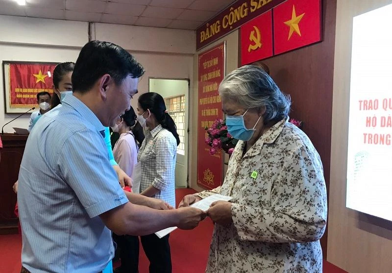 Bố trí nền tái định cư cho 18 hộ dân thuộc dự án Khu Công nghệ cao TP.HCM ảnh 1 Bố trí nền tái định cư cho 18 hộ dân thuộc dự án Khu Công nghệ cao TP.HCM ảnh 1