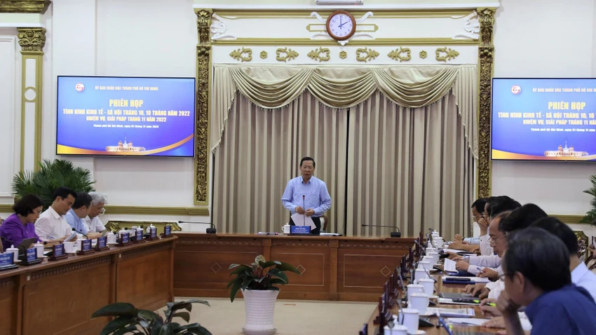 Đến 12 giờ trưa 1-11, TP.HCM có 108 cửa hàng thiếu xăng ảnh 1 Đến 12 giờ trưa 1-11, TP.HCM có 108 cửa hàng thiếu xăng ảnh 1