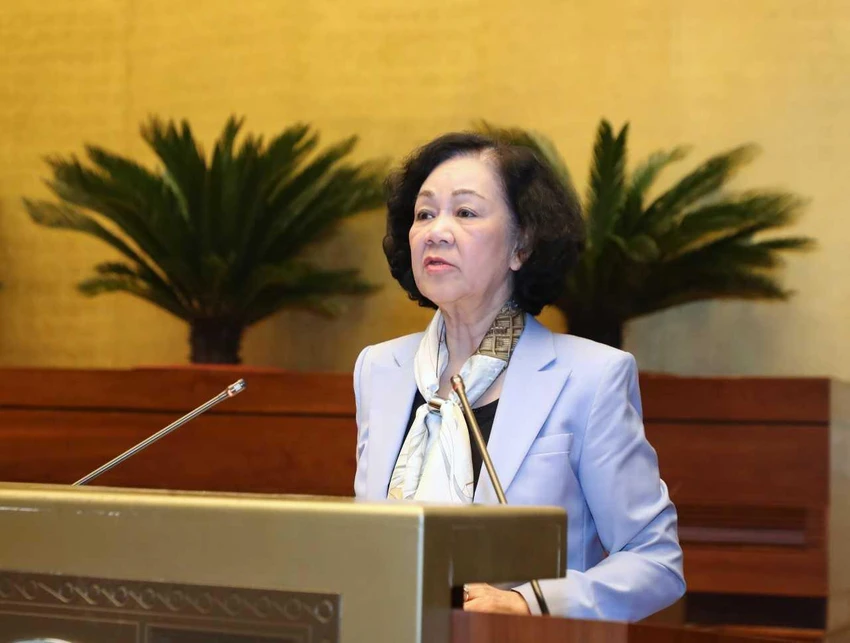 Bà Trương Thị Mai: Khuyến khích cán bộ từ chức khi có khuyết điểm ảnh 2 Bà Trương Thị Mai: Khuyến khích cán bộ từ chức khi có khuyết điểm ảnh 2