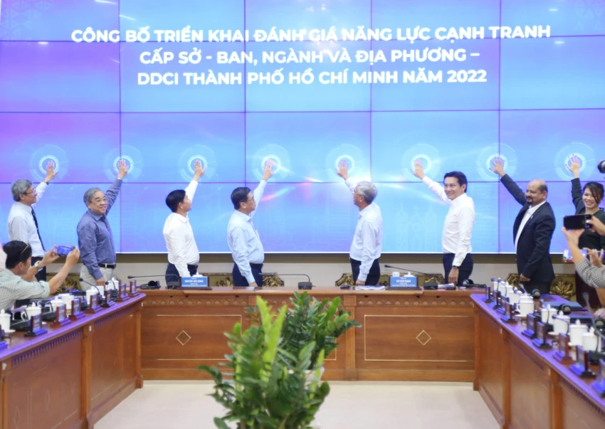 TP.HCM đưa vào sử dụng hệ thống đánh giá năng lực sở, ngành, địa phương vào giữa tháng 12-2022. Ảnh: THANH TUYỀN TP.HCM đưa vào sử dụng hệ thống đánh giá năng lực sở, ngành, địa phương vào giữa tháng 12-2022. Ảnh: THANH TUYỀN