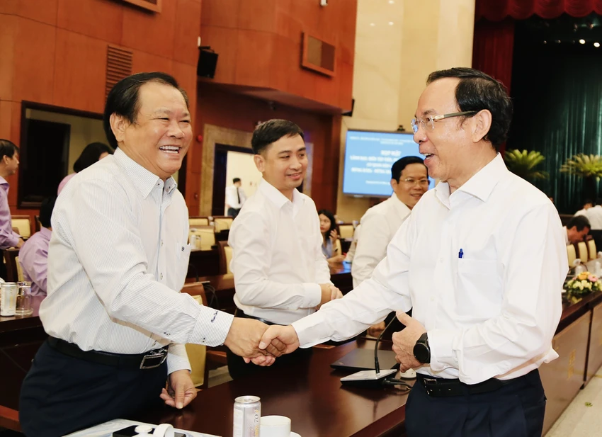 Bí thư Nguyễn Văn Nên: Báo chí cần giữ được độ tin cậy trước sự xuất hiện của ChatGPT ảnh 1 Bí thư Nguyễn Văn Nên: Báo chí cần giữ được độ tin cậy trước sự xuất hiện của ChatGPT ảnh 1