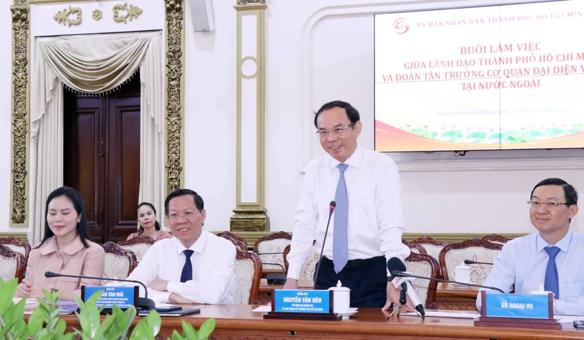 Bí thư Thành ủy TP.HCM Nguyễn Văn Nên phát biểu tại buổi làm việc. Ảnh: TTXVN Bí thư Thành ủy TP.HCM Nguyễn Văn Nên phát biểu tại buổi làm việc. Ảnh: TTXVN