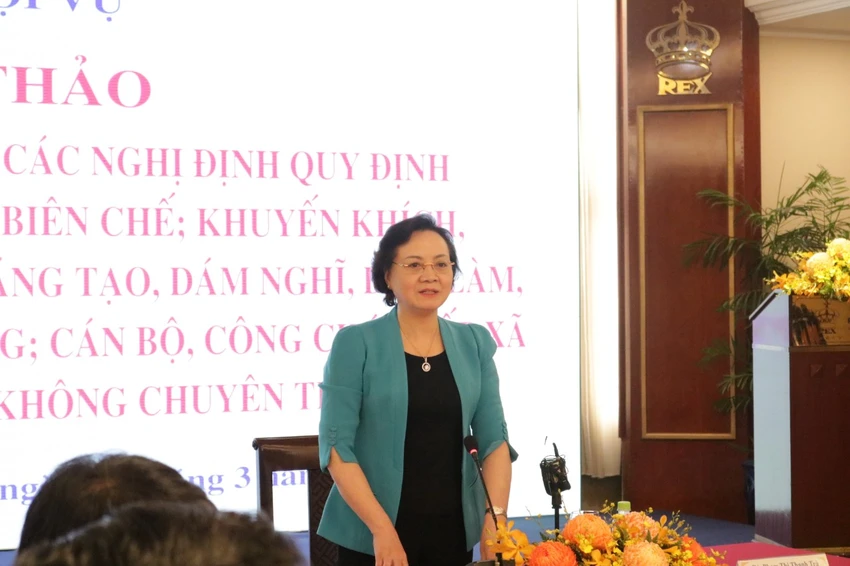 Bộ trưởng Bộ Nội vụ Phạm Thị Thanh Trà cho biết sẽ tiếp thu các ý kiến góp ý để hoàn thiện dự thảo. Ảnh: THANH TUYỀN Bộ trưởng Bộ Nội vụ Phạm Thị Thanh Trà cho biết sẽ tiếp thu các ý kiến góp ý để hoàn thiện dự thảo. Ảnh: THANH TUYỀN