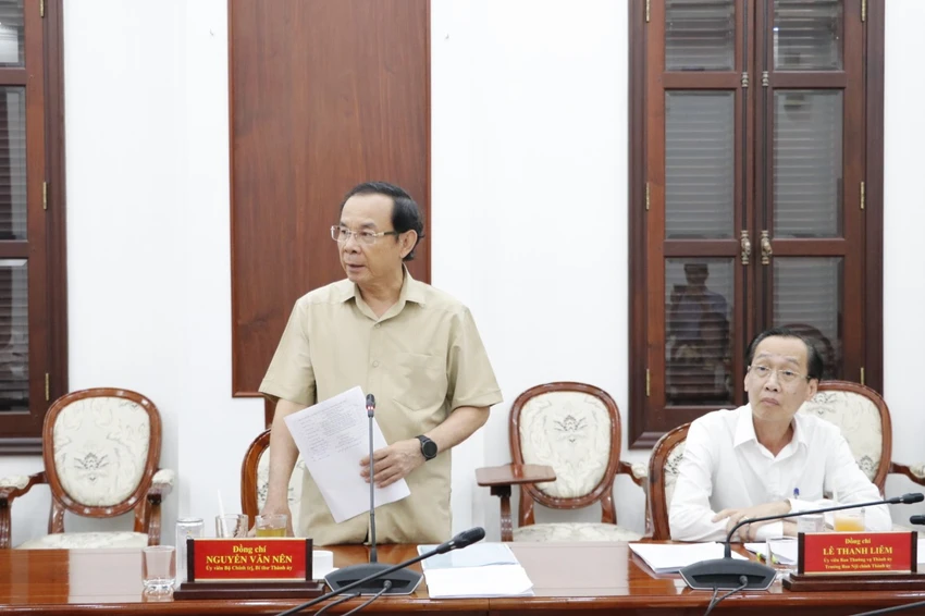 Trưởng ban chỉ đạo, Bí thư Thành uỷ TP Nguyễn Văn Nên kết luận nội dung cuộc họp. Ảnh: THANH TUYỀN Trưởng ban chỉ đạo, Bí thư Thành uỷ TP Nguyễn Văn Nên kết luận nội dung cuộc họp. Ảnh: THANH TUYỀN