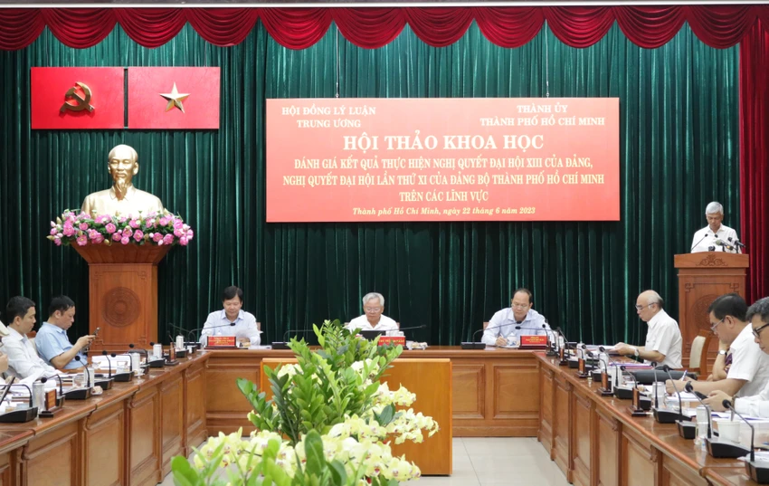 Hội thảo do Hội đồng lý luận Trung ương cùng Thành uỷ TP.HCM tổ chức. Ảnh: THANH TUYỀN Hội thảo do Hội đồng lý luận Trung ương cùng Thành uỷ TP.HCM tổ chức. Ảnh: THANH TUYỀN