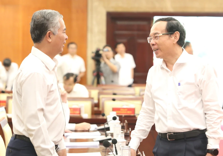 Chủ tịch TP.HCM Phan Văn Mãi: Rà soát, điều chỉnh cán bộ phù hợp để thực hiện Nghị quyết 98 ảnh 3