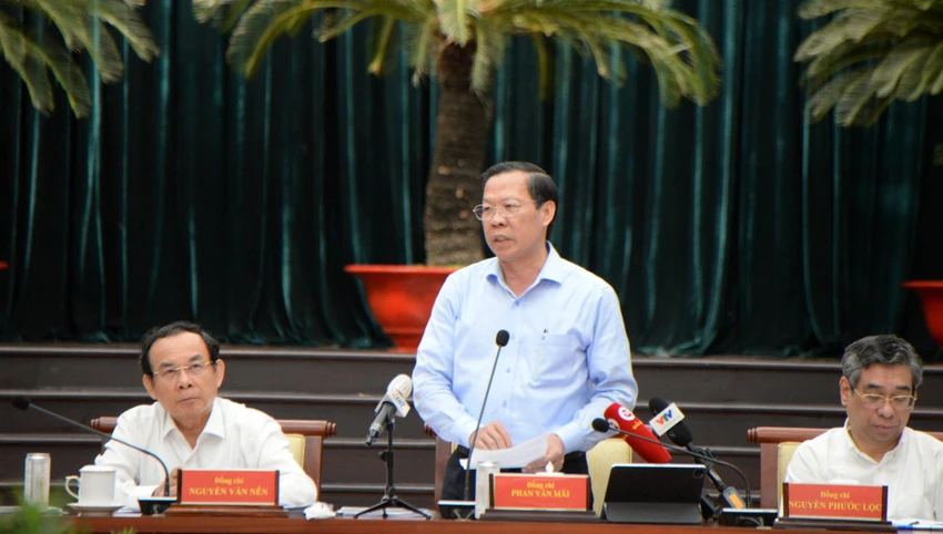 chu-tich-tphcm-kinh-te-tang-truong-6-7%.jpg