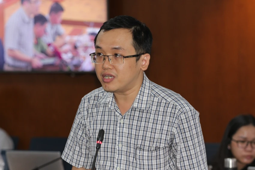 3. Ông Nguyễn Sỹ Long, Phó Trưởng Phòng Công chức viên chức, Sở Nội vụ.JPG
