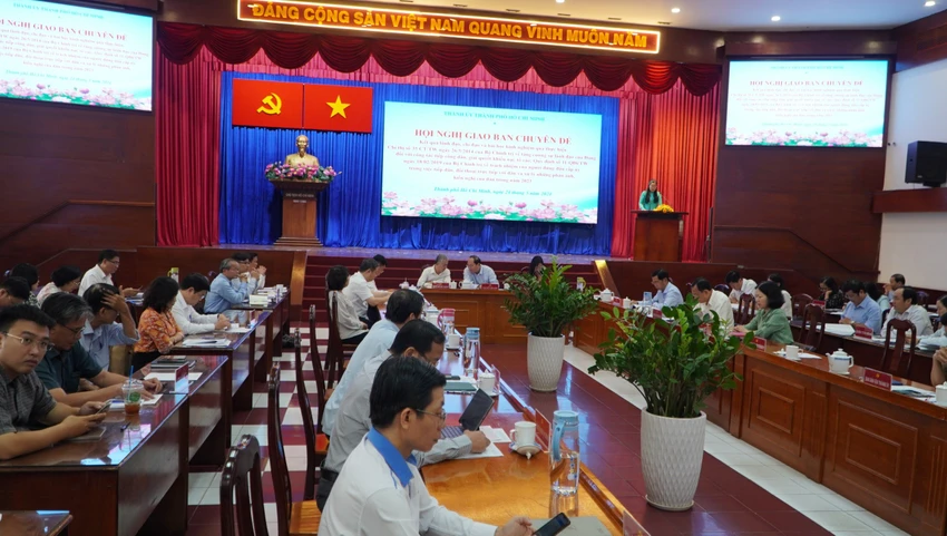 TP.HCM tạo điều kiện cho dân giám sát các công trình, dự án để giảm đơn thư khiếu nại, tố cáo-hoi-nghi-giai-quyet-khieu-nai-to-cao-tphcm (3).jpg