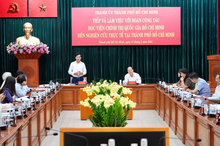 TP.HCM cần sớm hoàn thiện đồng bộ thể chế, cơ chế trong xây dựng chính quyền đô thị-thanh-uy-tphcm-chinh-quyen-do-thi (2).jpg