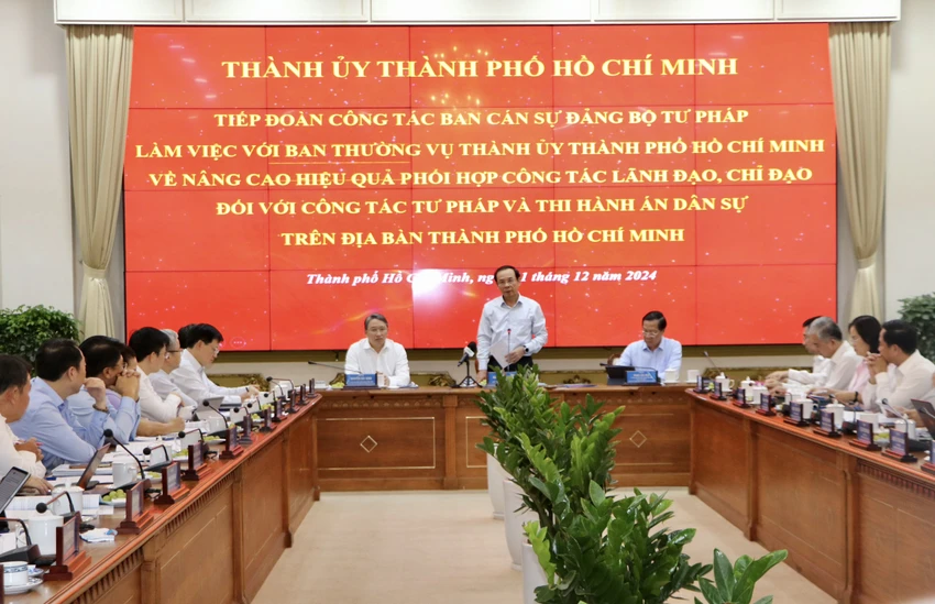 Bộ trưởng Bộ Tư pháp: 184 luật, 200 nghị định cần sửa đổi khi tinh gọn bộ máy-tinh-gon-bo-may-bo-tu-phap.jpg