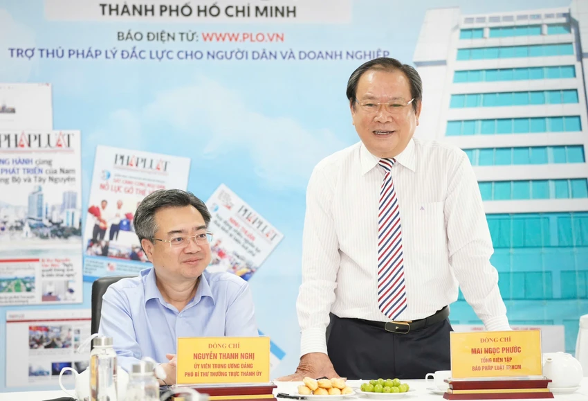 ong-nguyen-thanh-nghi-tham-bao-phap-luat-tphcm. (7).jpg