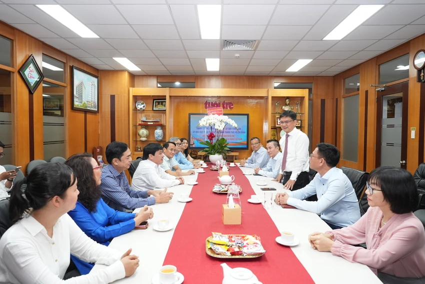 Trưởng Ban Tuyên giáo và Dân vận Thành ủy TP.HCM thăm các cơ quan báo chí-co-quan-bao-chi-tphcm.jpg