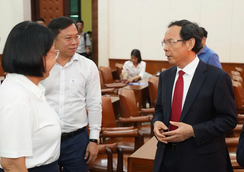 Bí thư TP.HCM: Thống nhất hỗ trợ 50 triệu đồng/mỗi phường, xã, đặc khu để bồi dưỡng cho đội ngũ-chinh-quyen-dia-phuong-hai-cap-tphcm.jpg