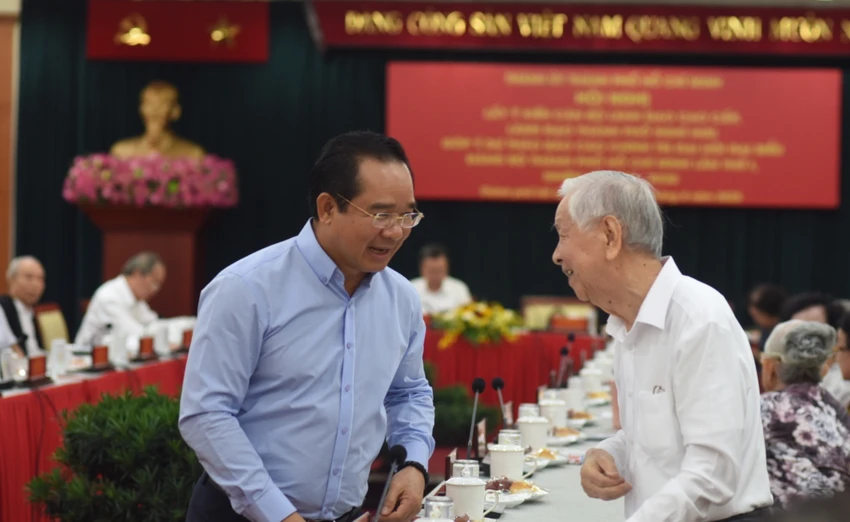 Góp ý văn kiện đại hội: TP.HCM cần tạo “quả đấm” về xây dựng hạ tầng mới, tập trung xây dựng đội ngũ -xay-dung-ha-tang-van-kien-dai-hoi-tphcm (9).JPG