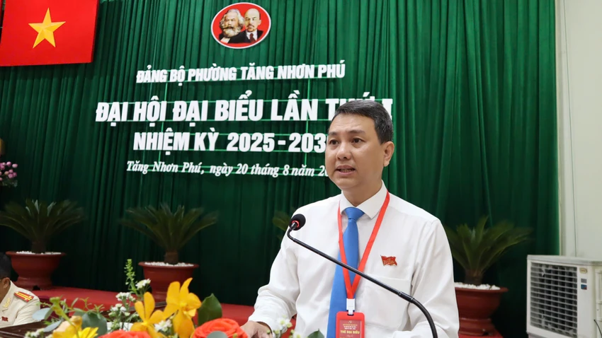 phuong-tang-nhon-phu-dai-hoi-dang-bo.JPG.jpg