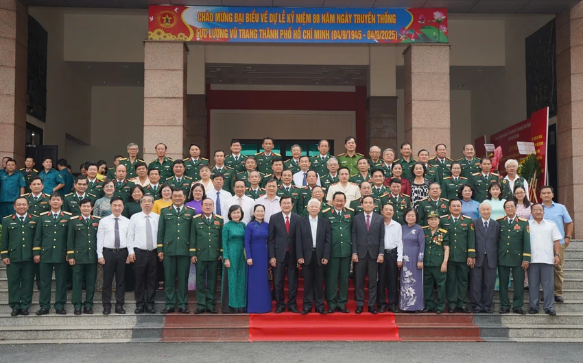 luc-luong-vu-trang-tphcm (17).jpg