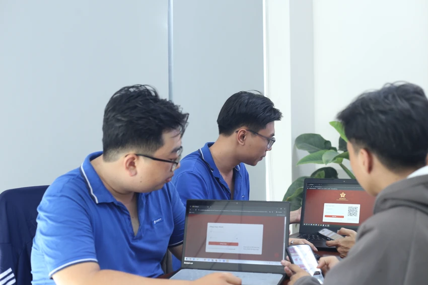 Hộ kinh doanh phường Thủ Đức được hỗ trợ làm thủ tục đăng ký trên nền tảng số-ho-kinh-doanh-phuong-Thu-Duc14.JPG