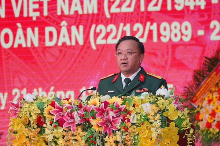 gap-mat-can-bo-10.jpg