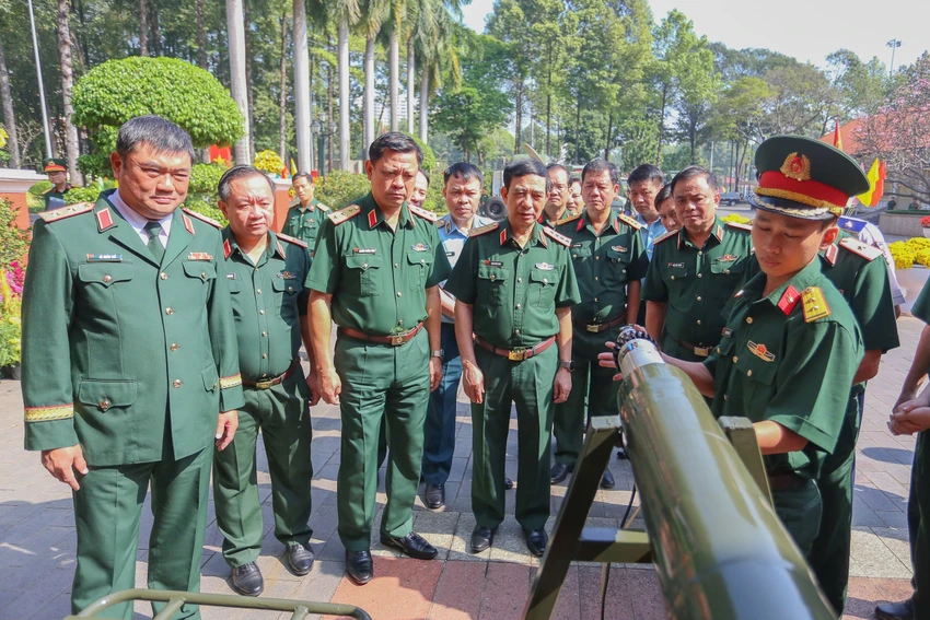 quan-khu-7 7.jpg