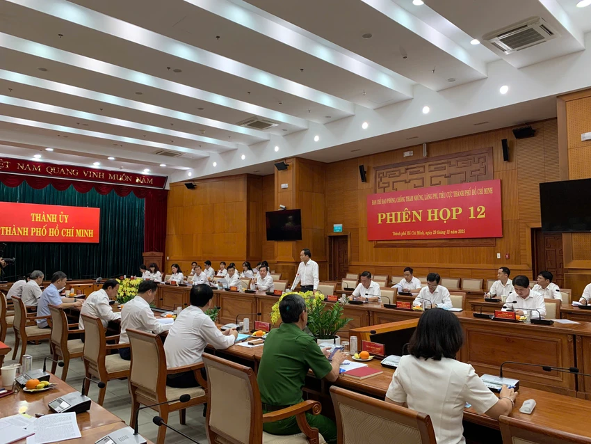 chong-tham-nhung-tphcm.jpg