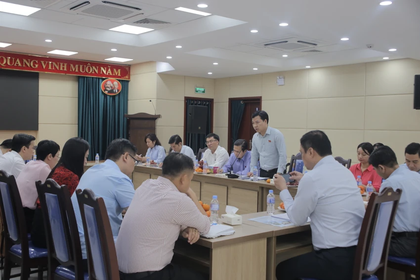 san-van-dong-thong-nhat-hoa-lu 6.JPG