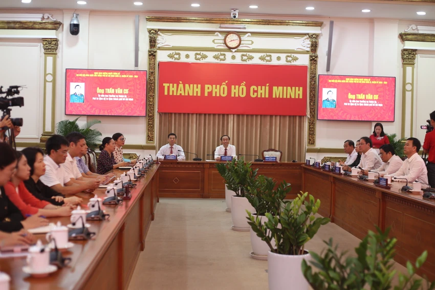 TP.HCM không có khu vực bỏ phiếu có tỷ lệ cử tri đi bầu dưới 50%-cong-bo-danh-sach-trung-cu-hdnd-tphcm13.JPG