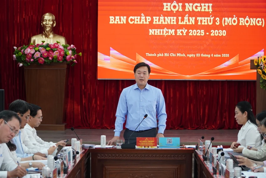 Ông Lê Quốc Phong: Hướng tới Luật Đô thị đặc biệt, TP.HCM cần tinh thần hành động cao-ong-le-quoc-phong-dang-uy-co-quan-dang.jpg