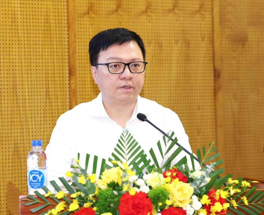 nghi-quyet-dai-hoi-xiv-cua-dang-cho-cac-co-quan-bao-chi-xuat-ban.jpg