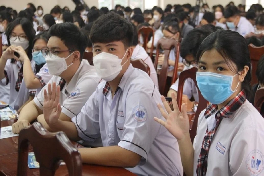 Các học sinh trong giờ ngoại khóa. Ảnh: THẢO PHƯƠNG Các học sinh trong giờ ngoại khóa. Ảnh: THẢO PHƯƠNG
