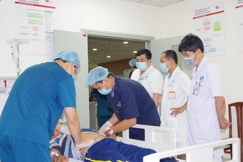 Hiện bệnh nhân đang được điều trị tại BV Quân y 175. Ảnh: BVCC Hiện bệnh nhân đang được điều trị tại BV Quân y 175. Ảnh: BVCC