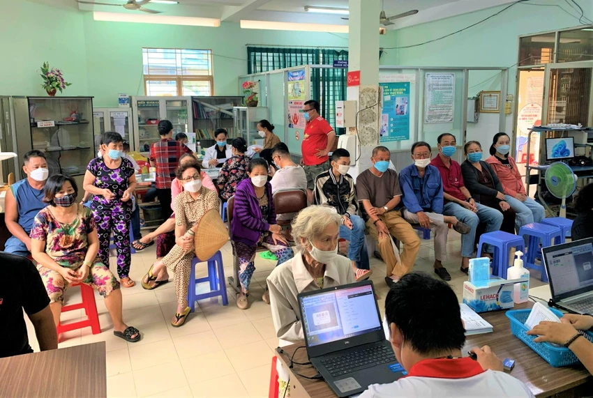 Năm nay người dân đến tầm soát lao đông hơn những năm trước. Ảnh: THẢO PHƯƠNG Năm nay người dân đến tầm soát lao đông hơn những năm trước. Ảnh: THẢO PHƯƠNG