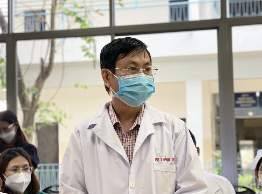 BS Nguyễn Thành Dũng, Giám đốc BV Bệnh nhiệt đới TP.HCM báo cáo tình hình phòng, chống dịch tại TP. Ảnh: T.H BS Nguyễn Thành Dũng, Giám đốc BV Bệnh nhiệt đới TP.HCM báo cáo tình hình phòng, chống dịch tại TP. Ảnh: T.H