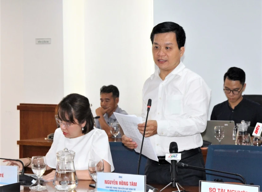 Ông Nguyễn Hồng Tâm, Giám đốc Trung tâm Kiểm soát bệnh tật TP.HCM phát biểu. Ảnh: THẢO PHƯƠNG