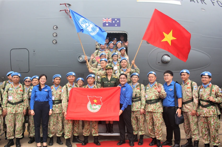Lực lượng thực hiện nhiệm vụ gìn giữ hoà bình Liên hợp quốc sẵn sàng lên đường. Ảnh: THẢO PHƯƠNG