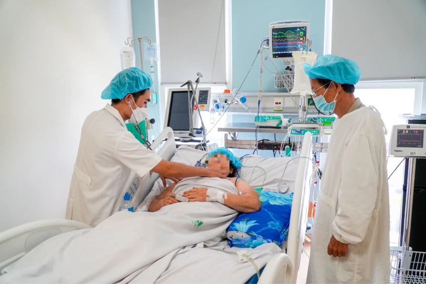 Bệnh nhân kẹt van nhân tạo được cứu sống tại Bệnh viện Quân Y 175. Ảnh: BVCC Bệnh nhân kẹt van nhân tạo được cứu sống tại Bệnh viện Quân Y 175. Ảnh: BVCC
