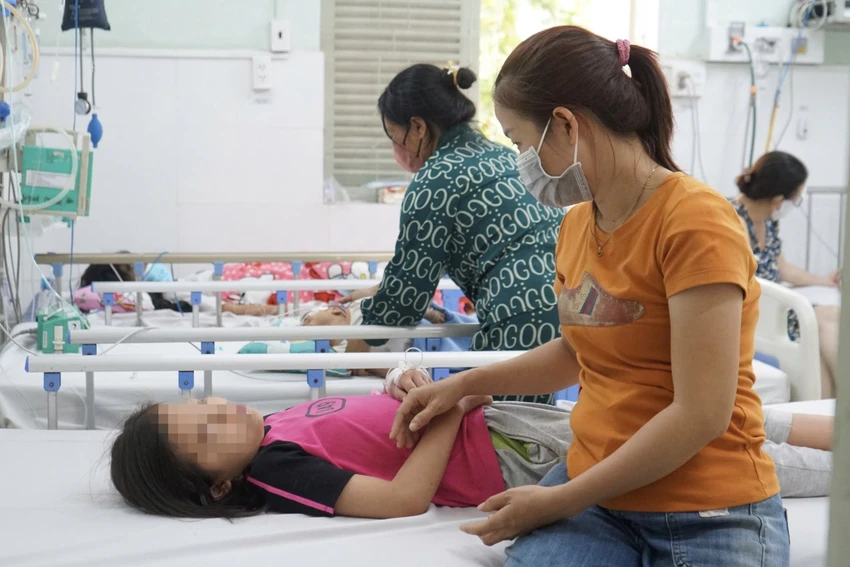sot-xuat-huyet-4.jpg