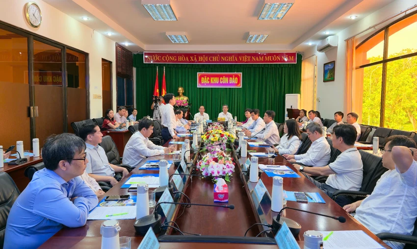 dac-khu-Con-Dao.png