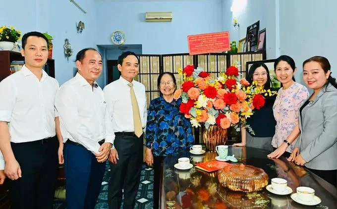 bi-thu-thanh-uy-tphcm1.jpg