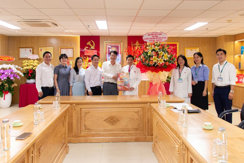 Ngay-thay-thuoc-viet-nam0000.jpg