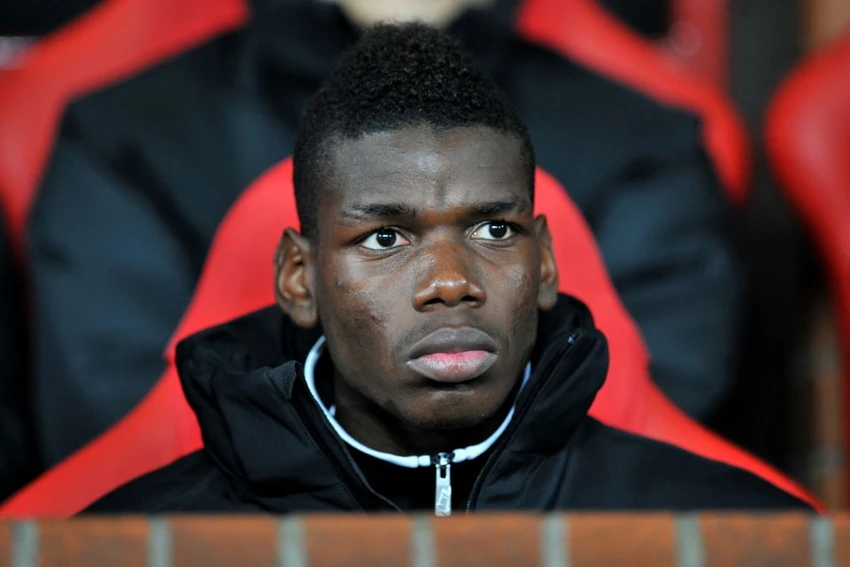 Thời còn đá cho M.U trước đây, Pogba chỉ được ra sân có... 7 lần 