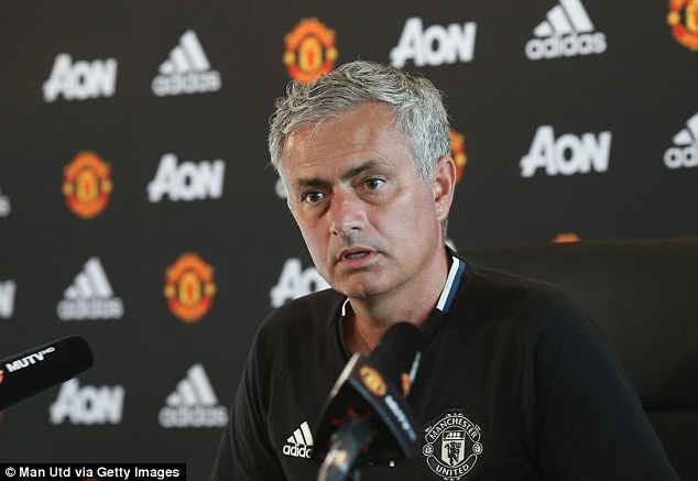 Mourinho khẳng định Paul Pogba sẽ ra sân ở trận đối đầu Southampton ảnh 1 Mourinho khẳng định Paul Pogba sẽ ra sân ở trận đối đầu Southampton ảnh 1