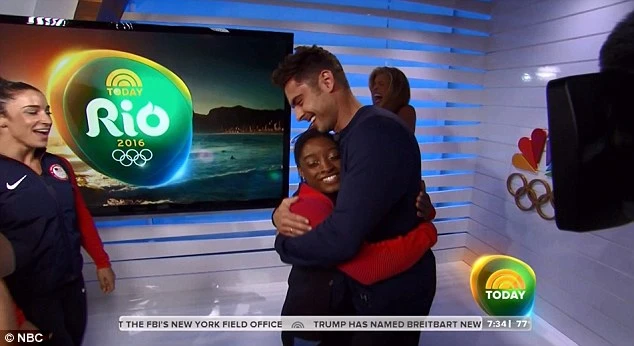 Nhờ đoạt 4 HCV Olympic, Simone Biles đã gặp được ‘soái ca’ trong mộng ảnh 5 Nhờ đoạt 4 HCV Olympic, Simone Biles đã gặp được ‘soái ca’ trong mộng ảnh 5