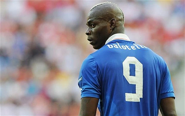 Cuộc vui cuối cùng của 'Super Mario' trên đất Anh ảnh 1 Mario Balotelli từng là ngôi sao một thời của bóng đá Ý.