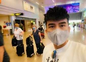 Tuấn Hưng hiến máu, Đan Trường hủy 12 show vì dịch Corona