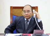 Việt Nam hỗ trợ Lào, Campuchia thiết bị y tế chống dịch 